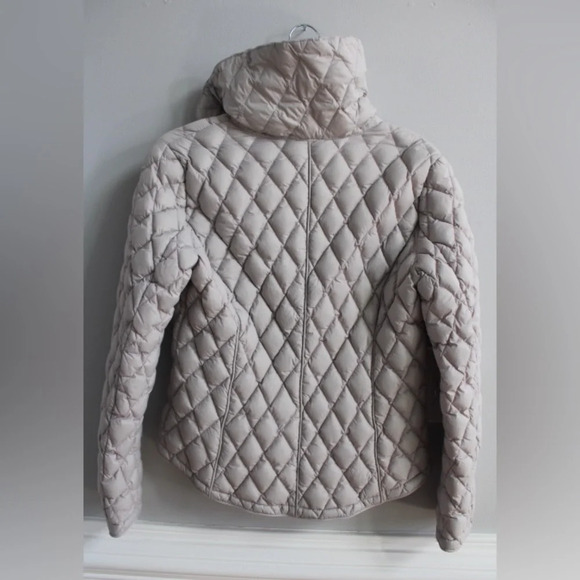 Michael Kors quilted lightweight jacket - Picture 2 of 9